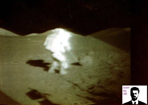 Kleinbildphoto_3_vom_SW-Fernseher_Apollo_Mond